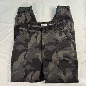 Hollister Jogger Pant Women Ultra High Rise Camo Green Utility Stretch Size M